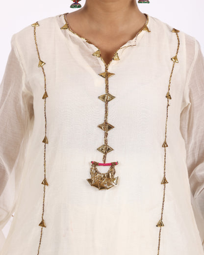Off White Chanderi Suit