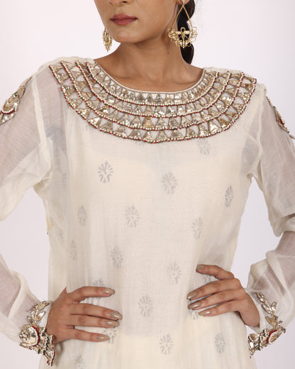 Off White Chanderi Suit