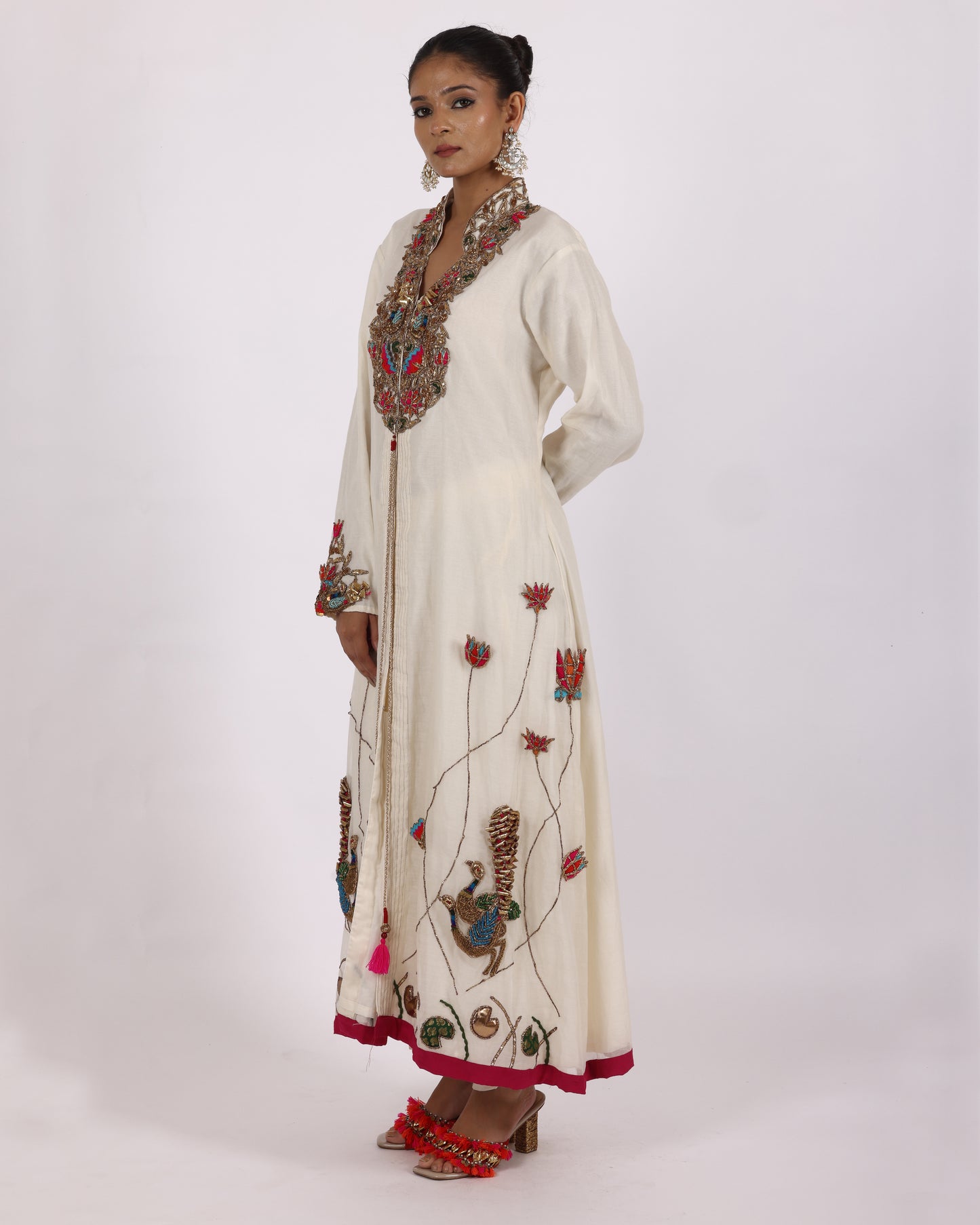 Modern Design Off White Salwar Suit