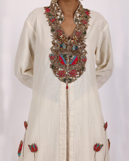 Modern Design Off White Salwar Suit