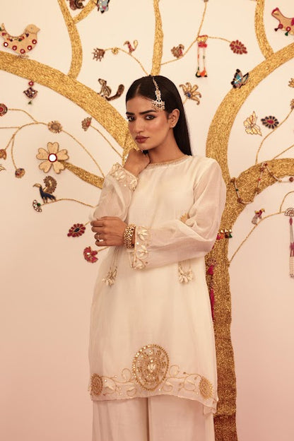 Off-White Chanderi Suit